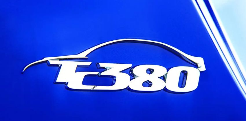 subaru tc 380 badge