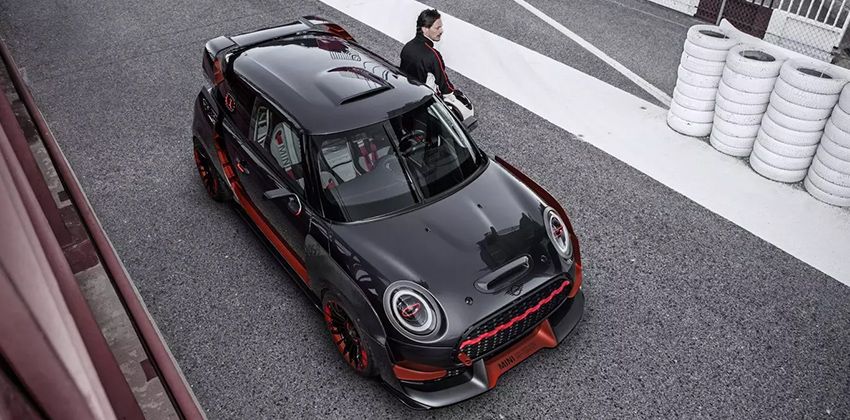 new Mini John Cooper Works GP 2020 TOP-VIEW
