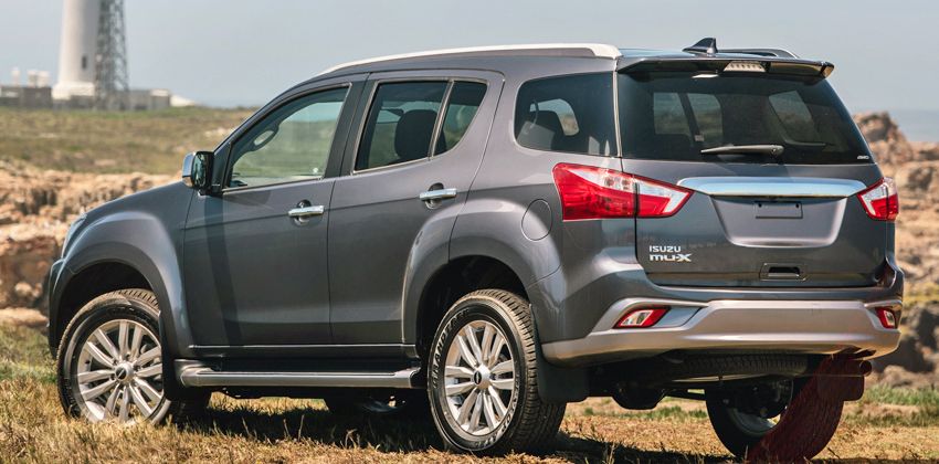 Isuzu mu-X Rear Angular