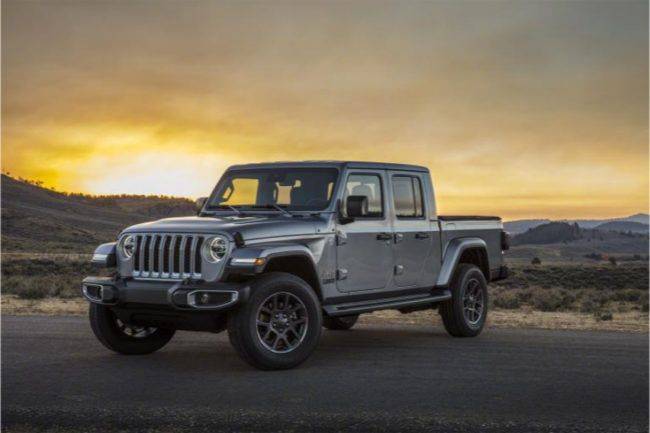 Harga Jeep Gladiator 2020 Resmi Diumumkan