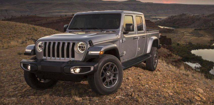 Jeep Gladiator goes official, to hit the US market in 2019