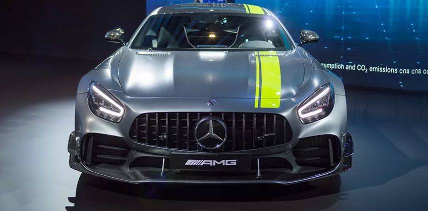 New Mercedes-AMG GT R Pro revealed