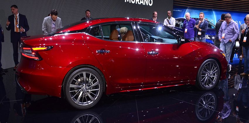 new Maxima facelift SIDE