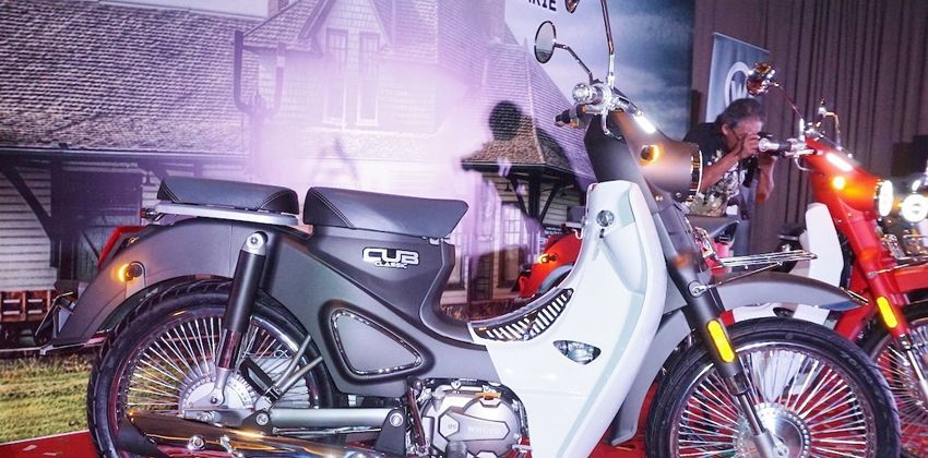 2019 WMoto Cub Classic side