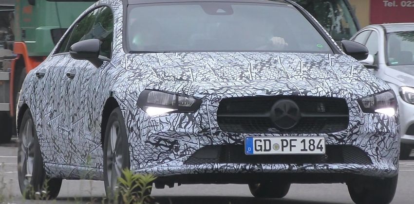 Second-gen Mercedes-Benz CLA SPYED IMAGE