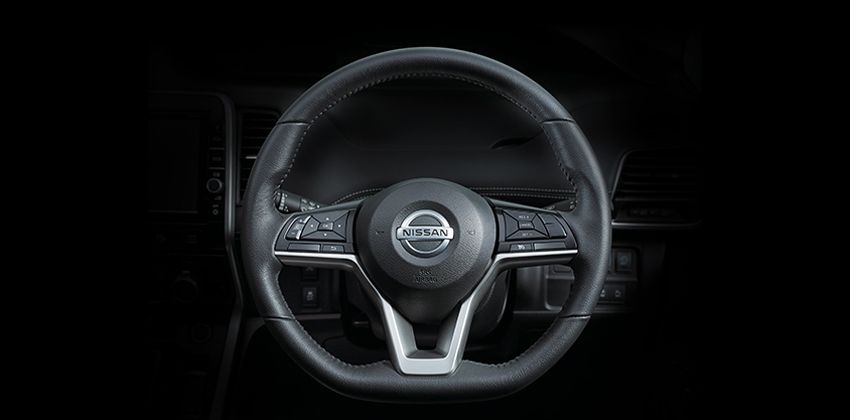 Nissan Serena steering