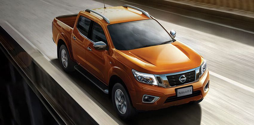 Nissan Navara double cab exterior