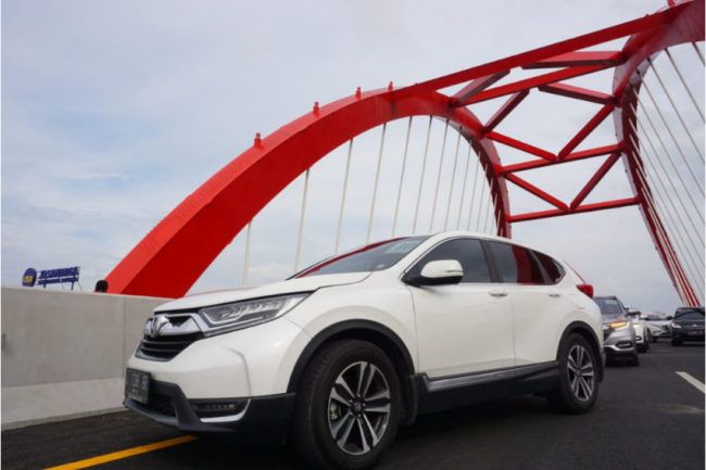 2018/12/Honda-CRV-Tol-Trans-Jawa-3.jpg