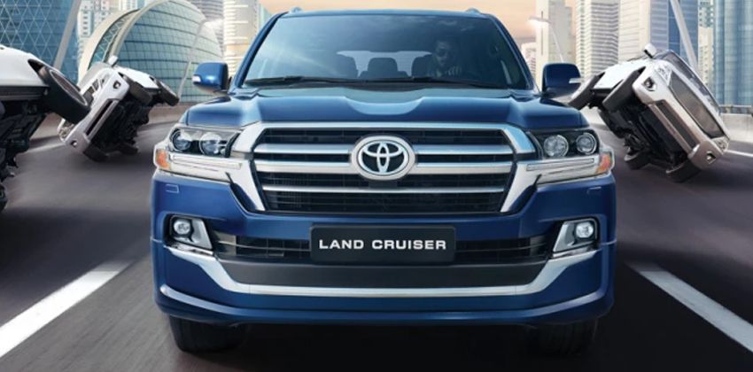 Toyota Land Cruiser front