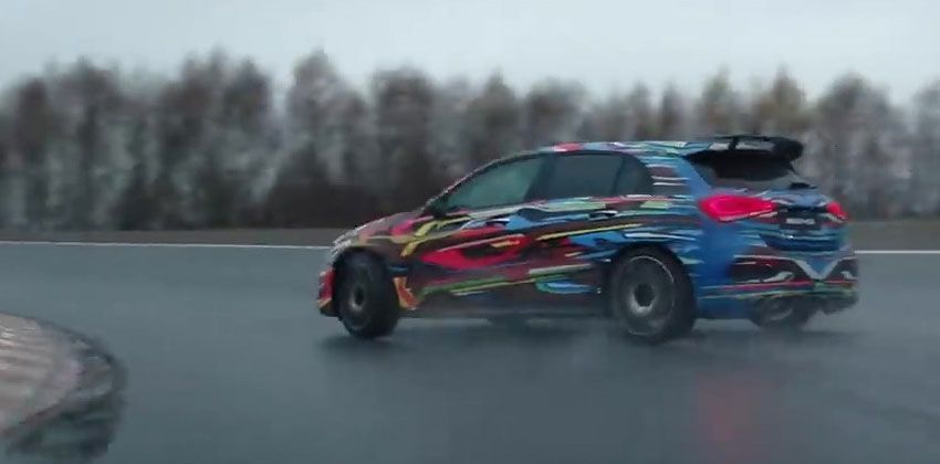 Mercedes-AMG A 45 Left