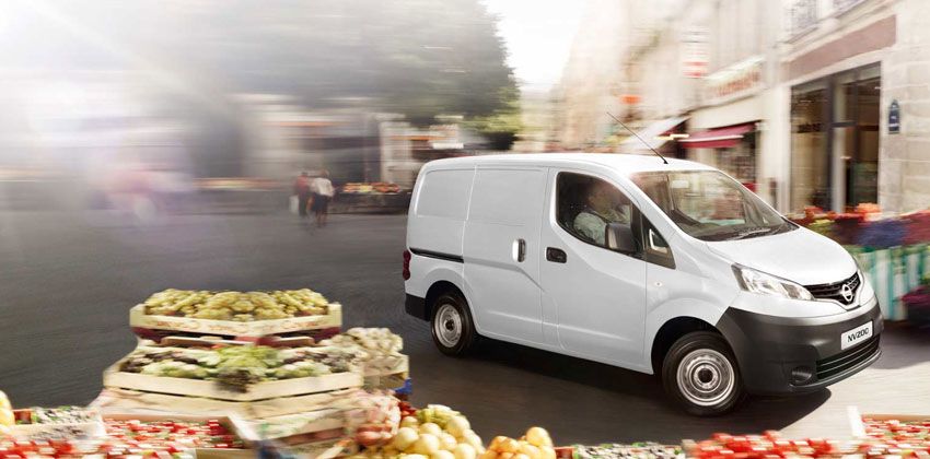 Nissan NV200 exterior