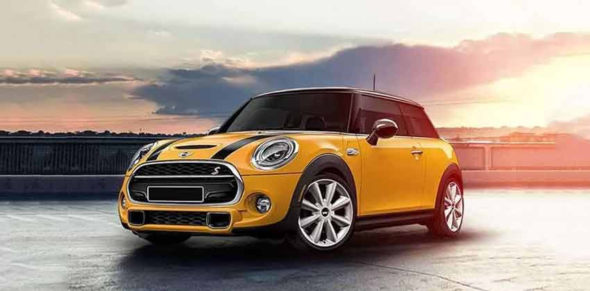 Mini Cooper JCW exterior