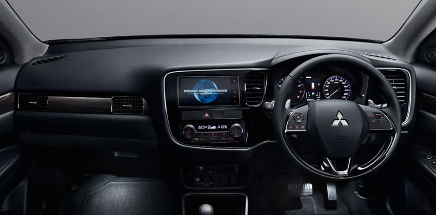 Mitsubishi Outlander Dash