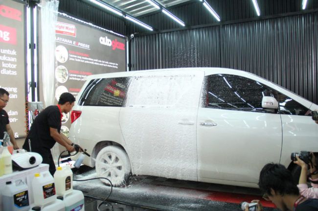 2019/01/Autoglaze-car-wash-cuci-mobil-pertamina-3.jpg