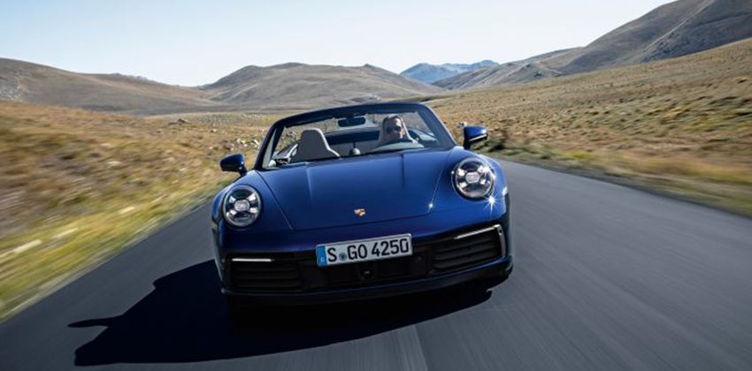 New Porsche 911 Cabriolet front