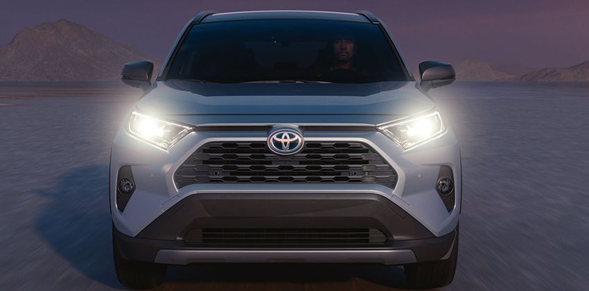 2019 Toyota RAV4 Front