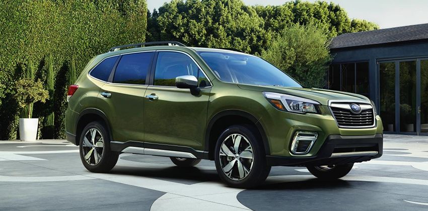 Subaru Forester e-Boxer  side