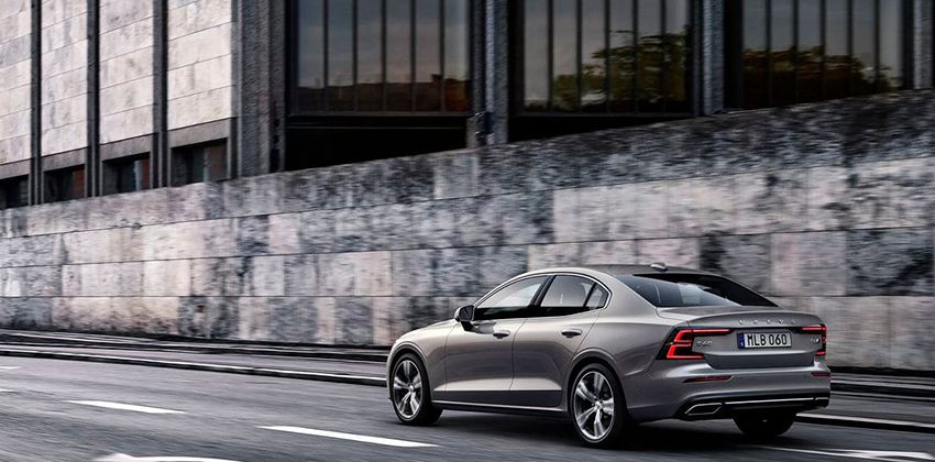 2019 Volvo S60 - rear