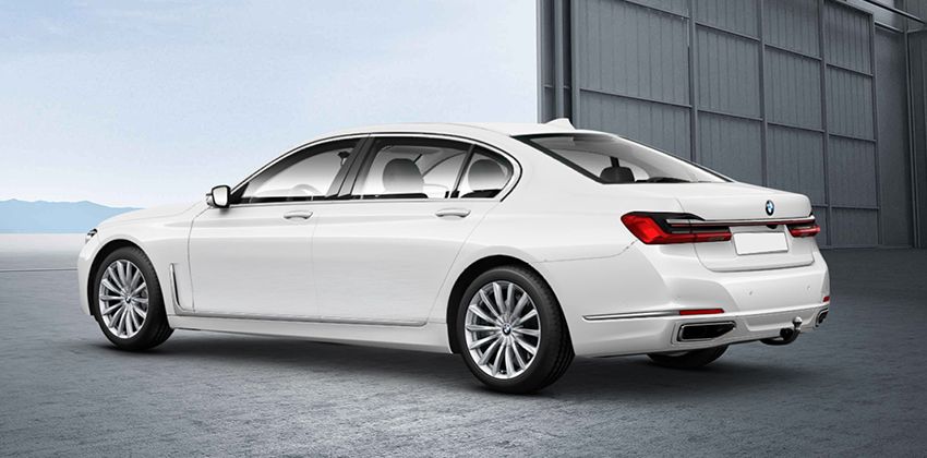 new BMW 7 Series REAR