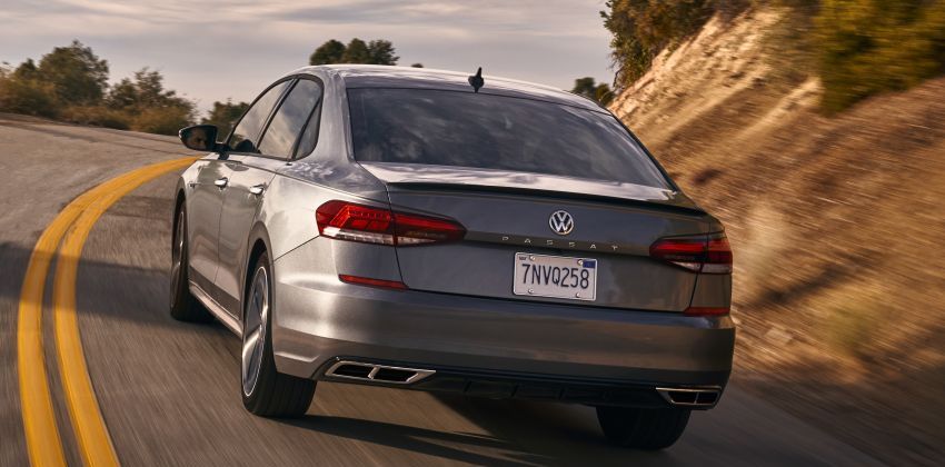 new 2020 Passat rear