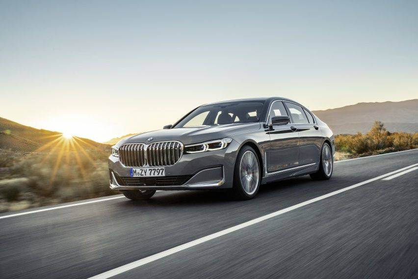 BMW 7 Series Facelift Meluncur, Pamer Grille Ekstrabesar