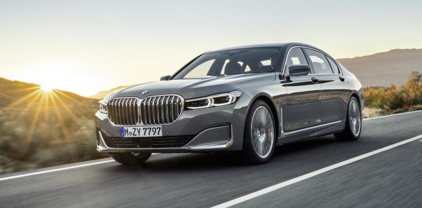 BMW 7 Series Angular Front