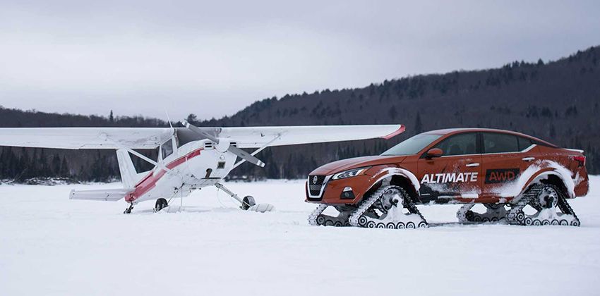 Nissan Altima-Te - side