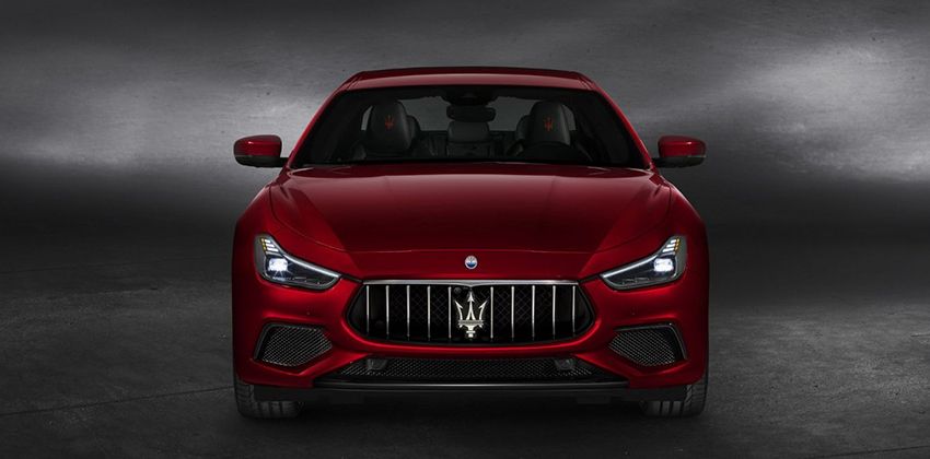 2019 Maserati Ghibli FRONT