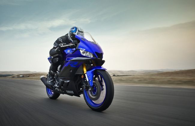 Yamaha previews 2019 YZF-R25 in Malaysia