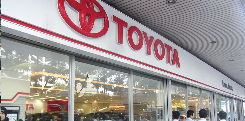 Toyota Showroom Front