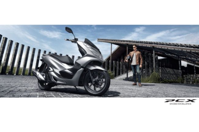 2019/02/Honda-PCX-2019-Warna-Baru-Grey-4.jpg