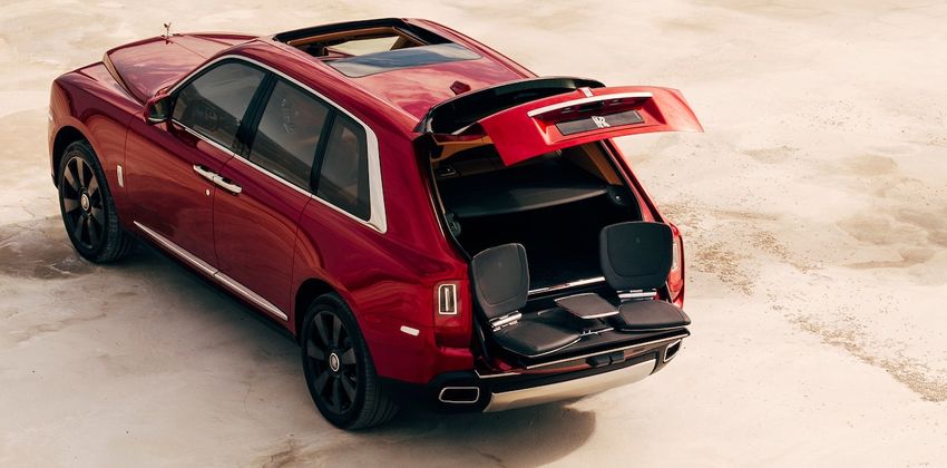 Cullinan SUV rear