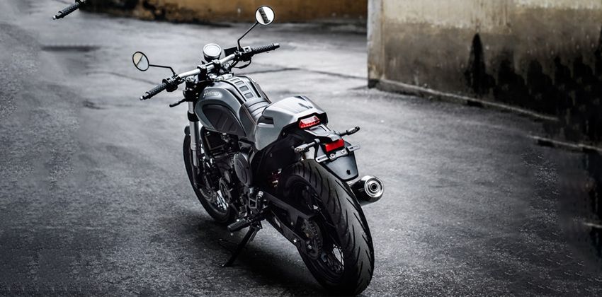  2019 Gentleman 200 rear