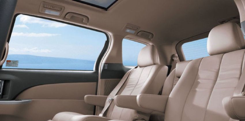 Toyota Previa Seats
