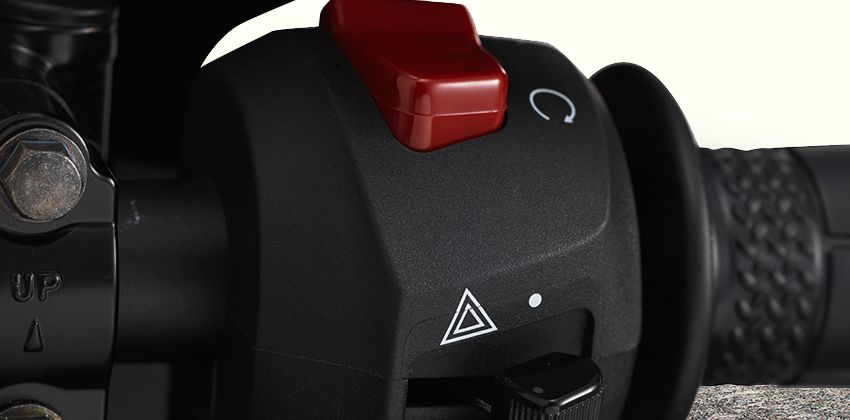 Yamaha YZF-R15 Hazard Lamp Switch