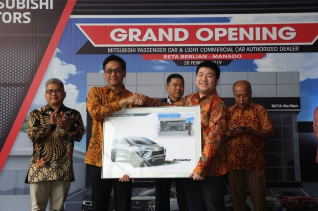 2019/02/Mitsubishi-Diler-Manado-4.jpg