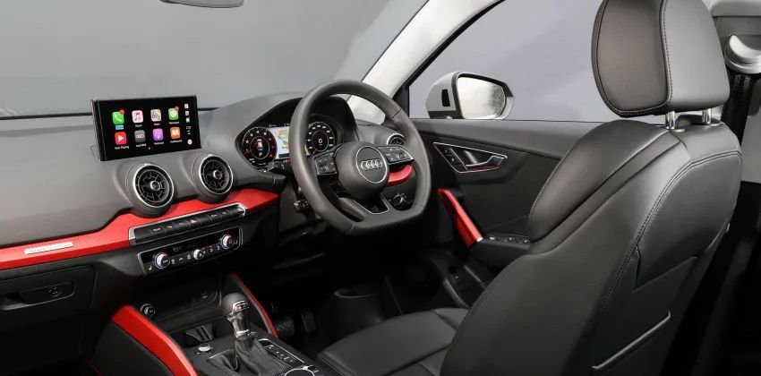 Audi Q2 Dash