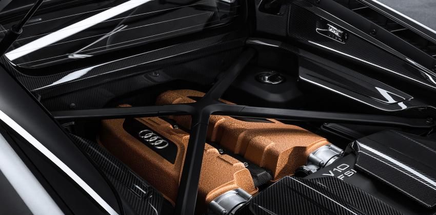special R8 edition V10 Engine