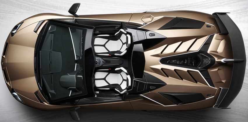 Lamborghini unveils Aventador SVJ Roadster top-view