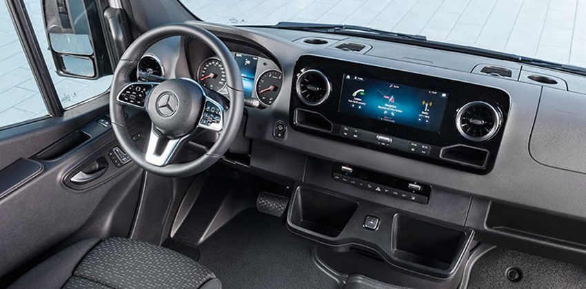 Mercedes-Benz Sprinter Dash