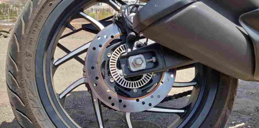 2019 Kawasaki Dominar2019 Kawasaki Dominar Rear Disk Brake