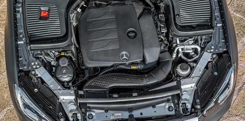 2019 Mercedes-Benz GLC Engine Bay