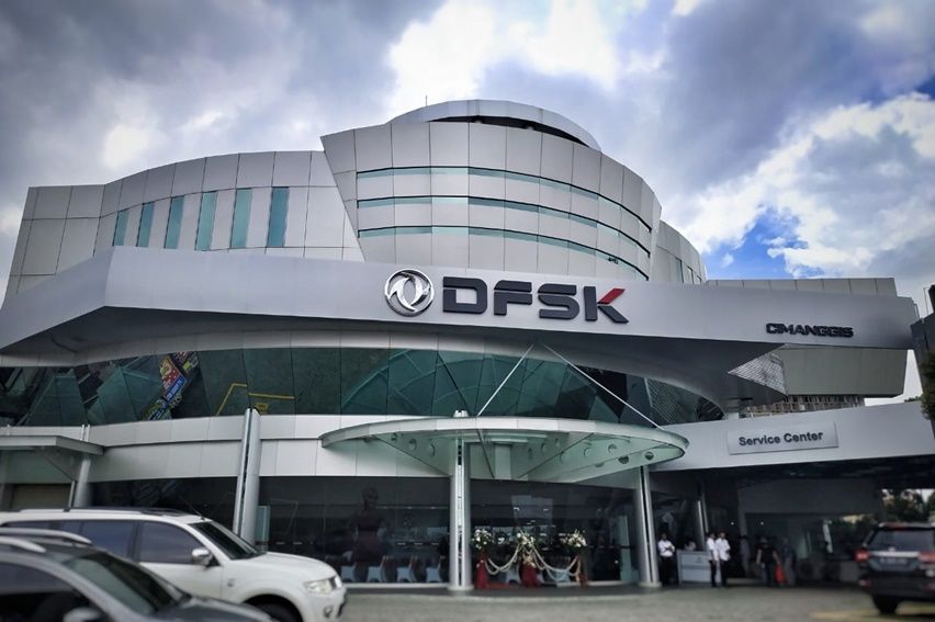 Kejar Target 2019, DFSK Buka Diler Baru di Depok
