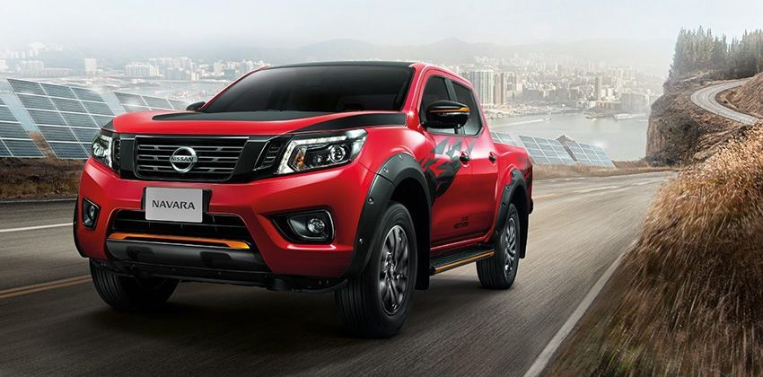 Navara Black Edition 2 EXTERIOR