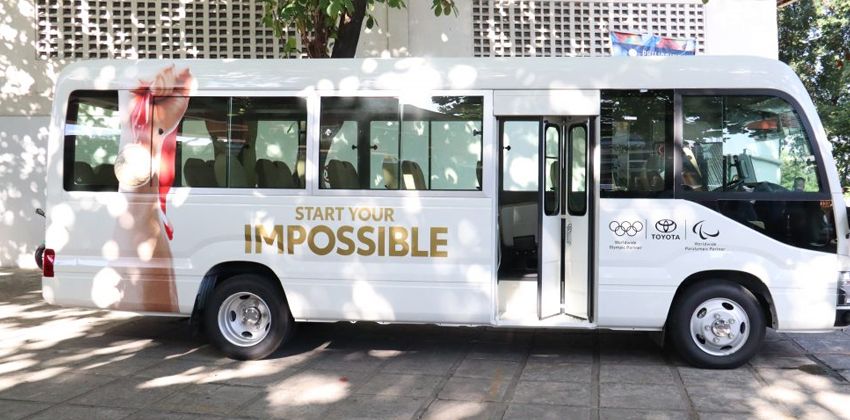 Toyota Coaster Side View