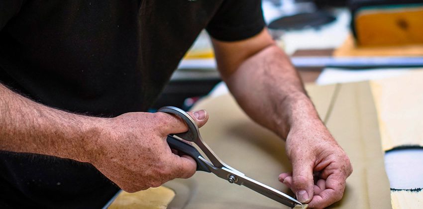 Aston Martin DB5 Goldfinger Production 3