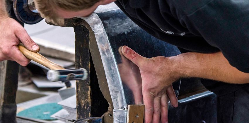 Aston Martin DB5 Goldfinger Production 1