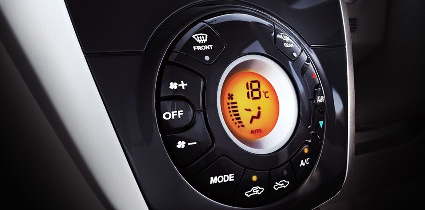 2019 Nissan Almera Climate Controls