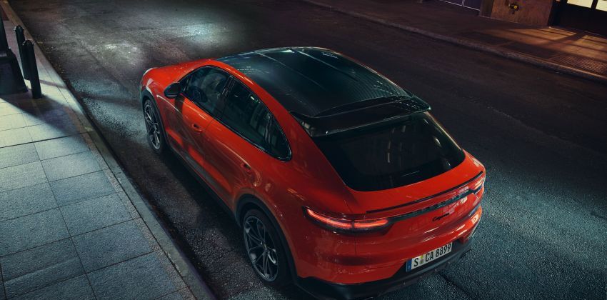 Porsche Cayenne Coupe top-view