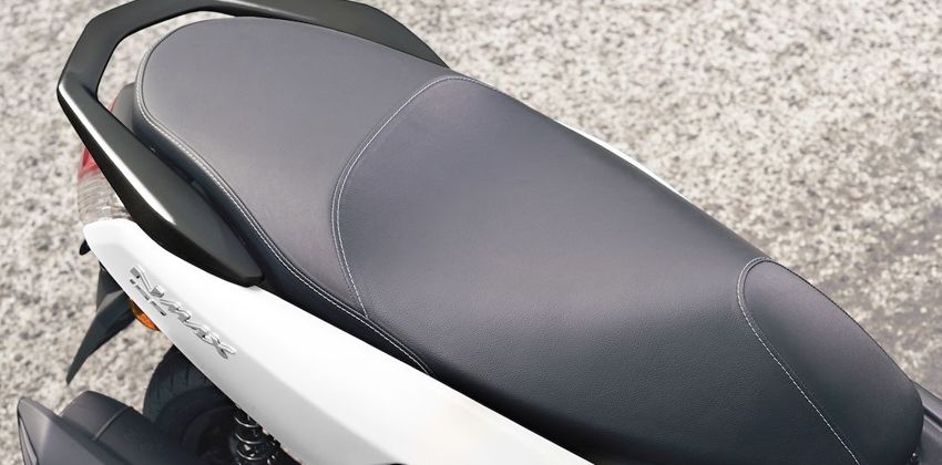 2019 Yamaha NMax seat